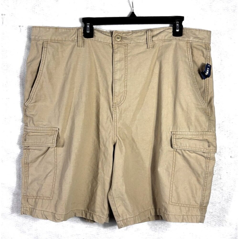 Old Navy Men's Cargo Shorts Beige XXL Classic Length 43" Waist